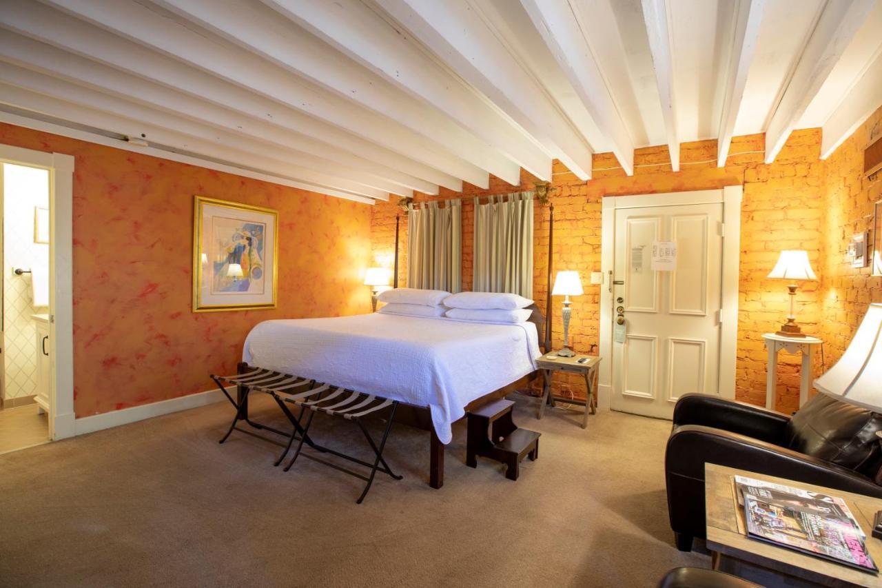 Frühstückspension Foley House 4*