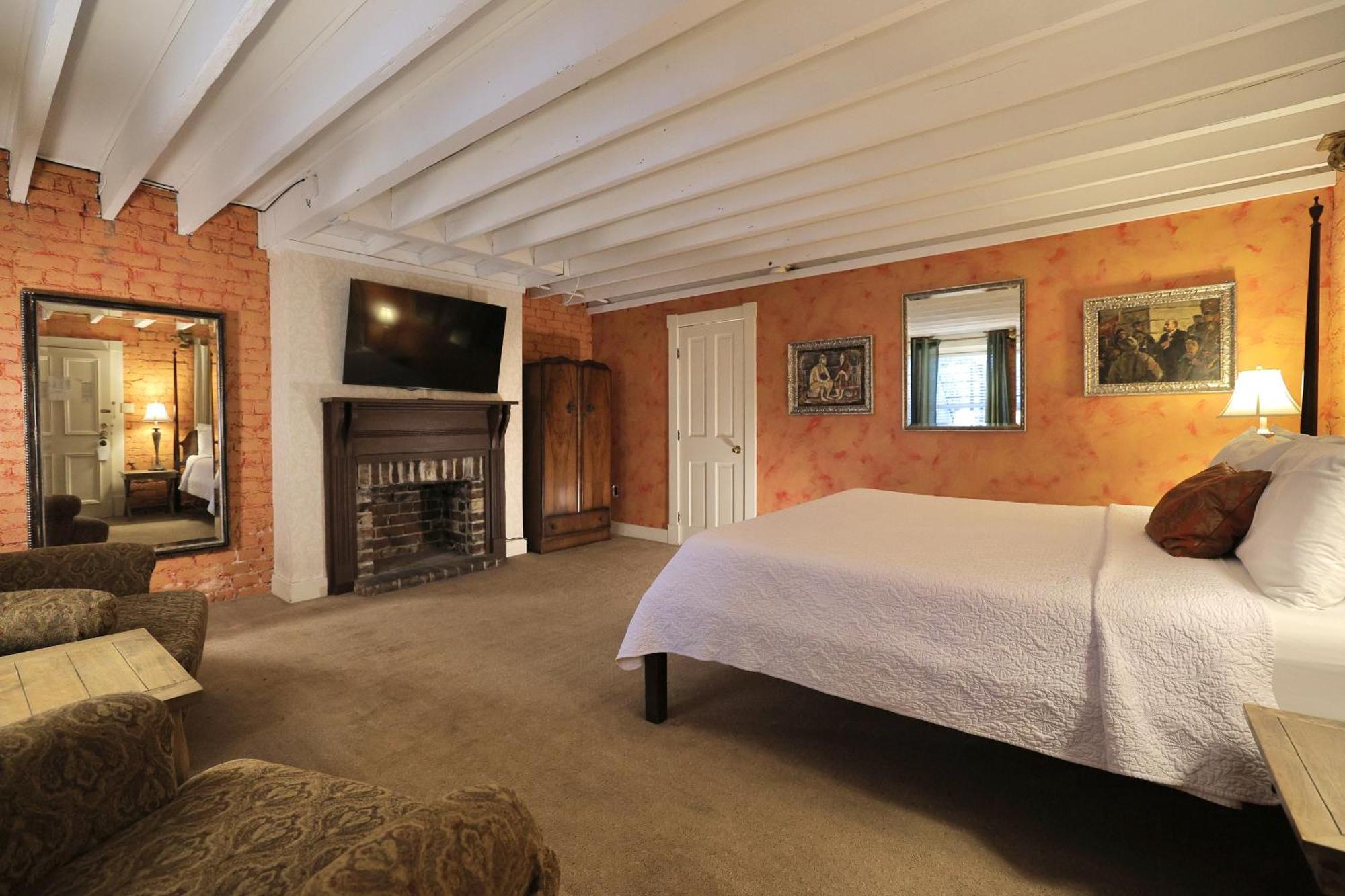 Foley House